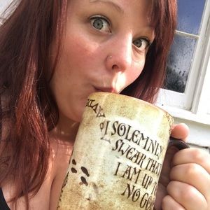 Meet your Posher, Kelly